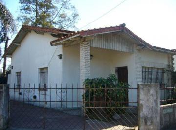 Casa de 3 ambientes, Almirante Brown · Excelente Chalet 2hab, S/ Lote de 10 X 32 m Aprox. a m de Av Monteverde