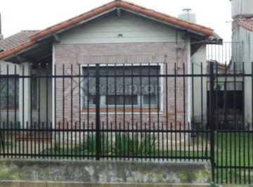 Casa de 1 ambiente, Lomas de Zamora · Prensa Aregentina 1600 - Banfield - Lomas de Zamora