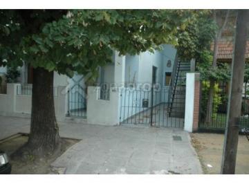 Casa de 5 ambientes, San Isidro · Garibaldi 1800 - Beccar - San Isidro Venta en Block Vivienda Multifamiliar