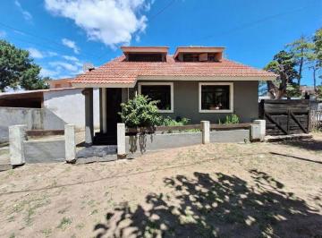 Casa de 4 ambientes, San Clemente del Tuyú · Calet 4 Ambientes