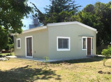 Casa de 3 ambientes, Chapadmalal · Casa 3 Ambientes. 50 m de La Costa - Santa Isabel - Chapadmalal