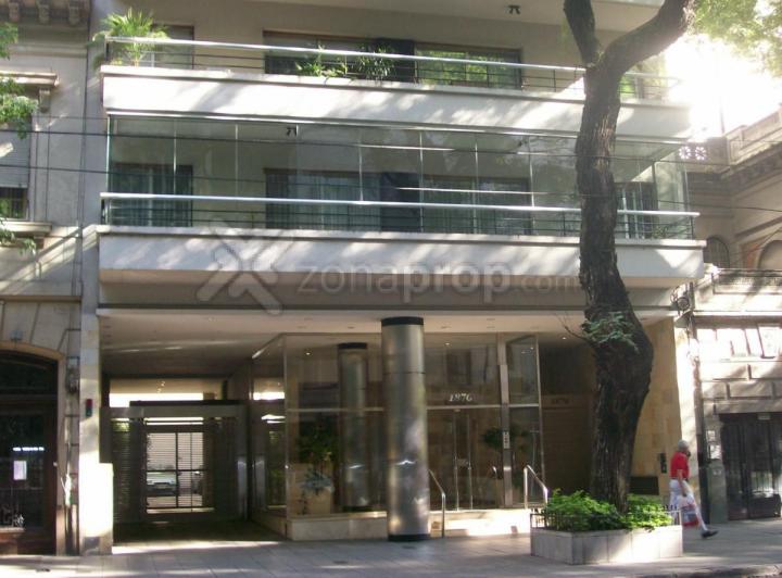 Departamento · 60m² · 2 Ambientes · 1 Cochera