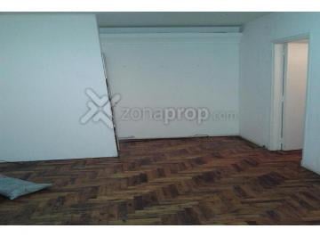 Departamento de 2 ambientes, Parque Centenario · Departamento 2 Ambientes – 30 m² - Excelente Ubicación.