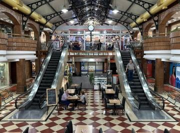 Local comercial de 1 ambiente, Ciudad de Santa Fe · Shopping Estación Recoleta - Locales y Stands en Alquiler