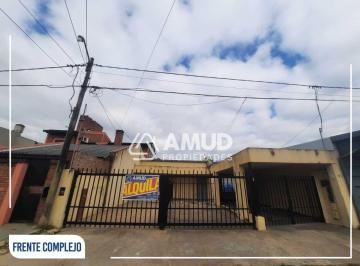 Casa · 60m² · 3 Ambientes · 1 Cochera · Codigo de Publicacion 0548