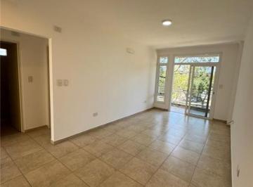 Departamento · 76m² · 3 Ambientes · Departamento 2 Dor. C/dep - Macrocentro, Resistencia
