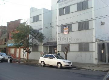 Departamento de 2 ambientes, Avellaneda · Mariano Acosta 200 - Avellaneda - con Renta - P/inversor