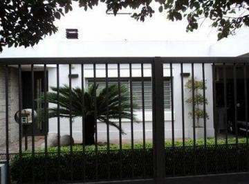 Casa · 150m² · 2 Dormitorios · 1 Cochera · Casa en Temperley Este