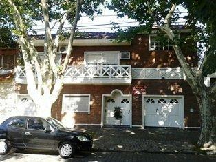 Casa · 200m² · 4 Ambientes · 2 Cocheras · Casa en Lomas de Zamora Oeste