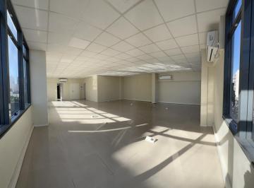 Oficina comercial de 3 ambientes, Flores · Oficina (Piso Completo) de 120 m² en Centro Comercial Mayorista. Bogotá y Nazca