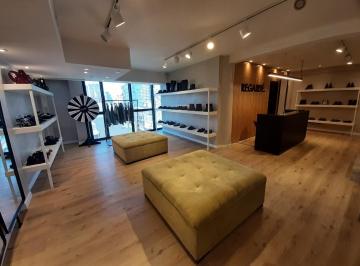 Oficina comercial de 1 ambiente, Barrio Norte · B. Norte - Av Pueyrredon y Mansilla - Hermosa Oficina
