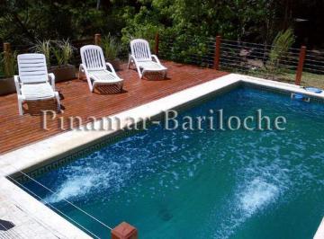 Casa de 5 ambientes Alquiler Temporal $ 1 · 657 - Casa en Alquiler con Pileta Cariló