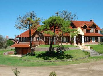 Casa Alquiler Temporal 1m² de 7 ambientes · 88 - Casa en Alquiler Pinamar Mtros del Mar Bal Mama Concert´s - Cap 12 Personas