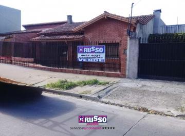 RUS-RUS-3663_2 · Venta Casa 4 Ambientes Isidro Casanova