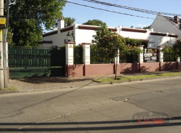 Casa · 420m² · 3 Dormitorios · Excelente Casa en Adrogue