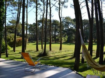 Casa de 4 ambientes, Cariló · Dueño Casa Sobre El Golf, Cerca del Centro