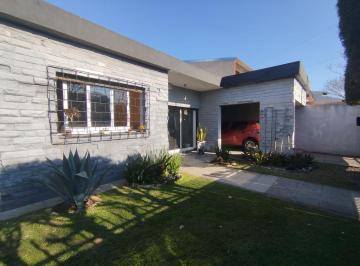 Casa de 4 ambientes, San Miguel · Venta Casa - Cuatro Ambientes Pileta San Miguel Apto Credito