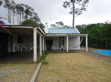 BPV-BPV-273_2 · 4 Dorm. | Montoya Ref: 273