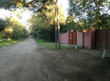 Campo · 2400m² · 10 Ambientes · Excelente Complejo - Casa Quinta Para Emprendimiento Comercial o Vivienda Sobre Predio de 2400 m²