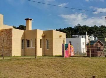 BPV-BPV-1165_2 · 3 Dorm. | Pinares Ref: 1165