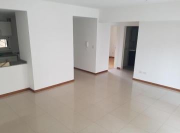 Departamento · 70m² · 3 Ambientes · 2 Cocheras · Excelente Departamento de 3 Ambientes con Balcon Terraza y Cochera Doble en Venta. San Fernando