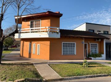 Casa de 4 ambientes, Lomas de Zamora · Stea 1501 - Temperley E. / Muy Linda Casa de 4 Amb.