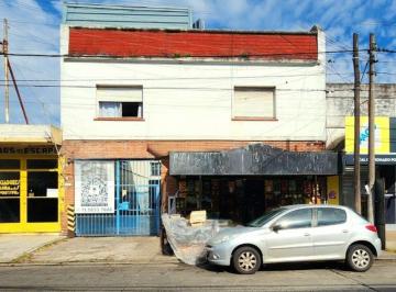 Local comercial de 7 ambientes, Morón · Local con Vivienda en Venta Cond en Castelar Norte