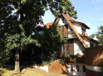 Casa · 200m² · 5 Ambientes · 1 Cochera · Casa PH en Venta en Ituzaingo Norte