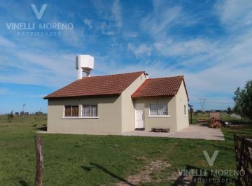 Casa · 88m² · Chalet a 300 m Av Hipolito Yrigoyen