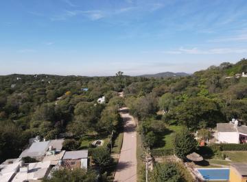 Terreno de 1 ambiente, Unquillo · Lote de 700 m² en Cabana, Sobre Av 5 de Octubre. Escritura Inmediata.