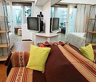Departamento de 1 ambiente, Recoleta · Depto 1 Amb Temporario con Patio y Lavarropas - Ecuador y Av Santa Fe