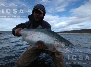 Campo · 295000000ha · Inmobiliaria Comodoro - 30.000 Has Sobre Lago - Pesca - Producción