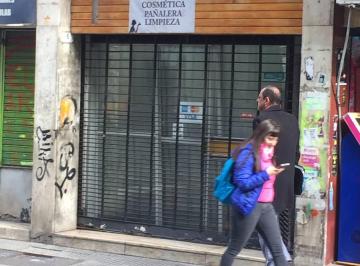 Local comercial , Centro / Microcentro · Local 30 m². 2 Baños, Todo Rubro