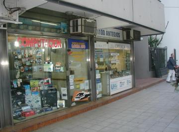 Local comercial · 30m² · Local - Lomas de Zamora Oeste