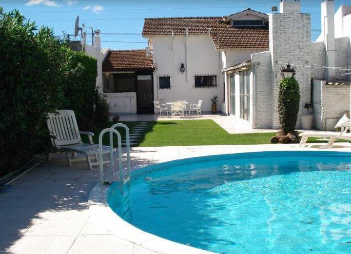 Casa · 150m² · 4 Ambientes · 1 Cochera