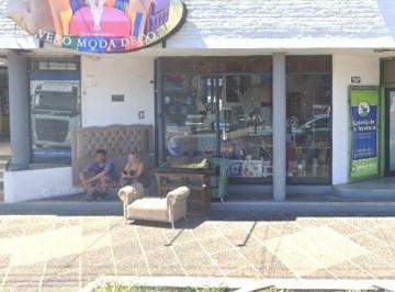 Local comercial · 15m² · Local en Alquiler: Predio de Ypf: Ituzaingo