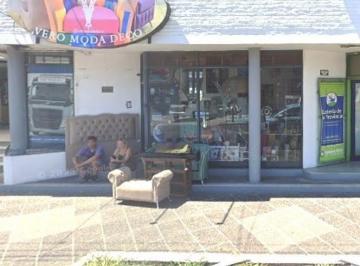 Local comercial · 15m² · 1 Ambiente · Local en Alquiler: Predio de Ypf: Ituzaingo
