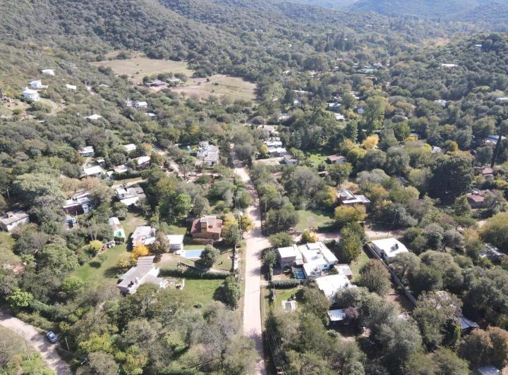 Terreno · 700m²