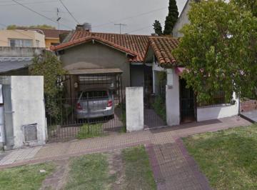 Casa · 200m² · 5 Ambientes · 2 Cocheras · Casa - Lomas de Zamora Oeste