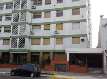 Departamento · 72m² · 4 Ambientes · Departamento de 4 Amb a m La Estación de Temperley Este