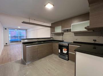 Imagen 1 - Semipiso de 2 dormitorios con patio, balcón y cochera. Amenities y Excelente Ubicación. - · Semipiso de 2 Dorm. con Patio, Balcón y Cochera. Amenities y Excelente Ubicación.