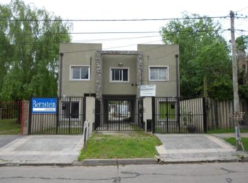 Casa · 90m² · 4 Ambientes · 1 Cochera · Duplex en Venta: 4 Ambientes: Ituzaingo Norte