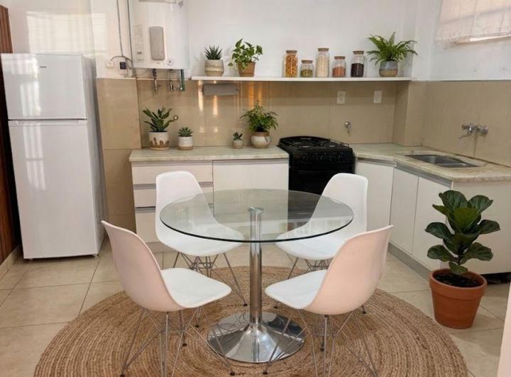 Casa · 144m² · 4 Ambientes · 1 Cochera