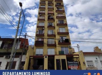 FNE-FNE-1895_2 · Departamento Monoambiente. | Int. Irigoin 949