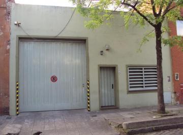 Bodega-Galpón · 277m² · 1 Dormitorio · Depósito - Barracas