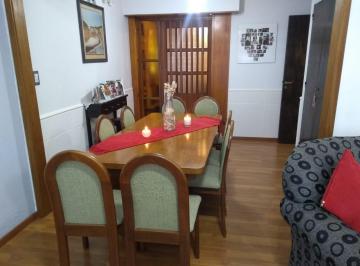 Casa de 4 ambientes, Mar del Plata · Casa en Venta:barrio San Carlos a m. de Av J. B. Justo.