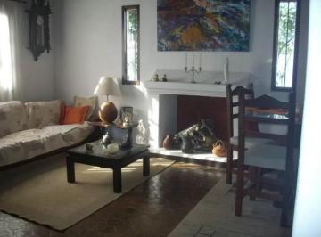 Casa · 100m² · 3 Ambientes · 1 Cochera · Casa de 4 Ambientes en Pompeya