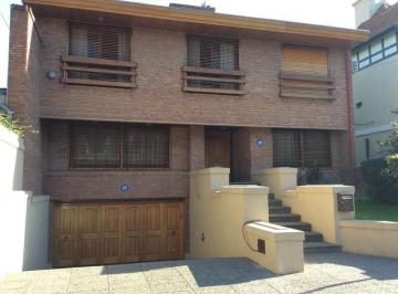 Casa · 293m² · 5 Ambientes · 1 Cochera · Espora 61
