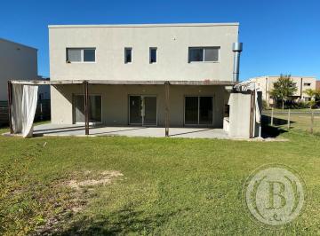Casa de 5 ambientes, Tigre · Bustamante Prop San Gabriel 7738 Casa Venta Villanueva Tigre