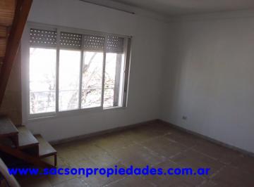 Casa de 4 ambientes, La Matanza · V560 Ramos Mejia Venta Amplio PH 4 - 5 Amb. con Terraza